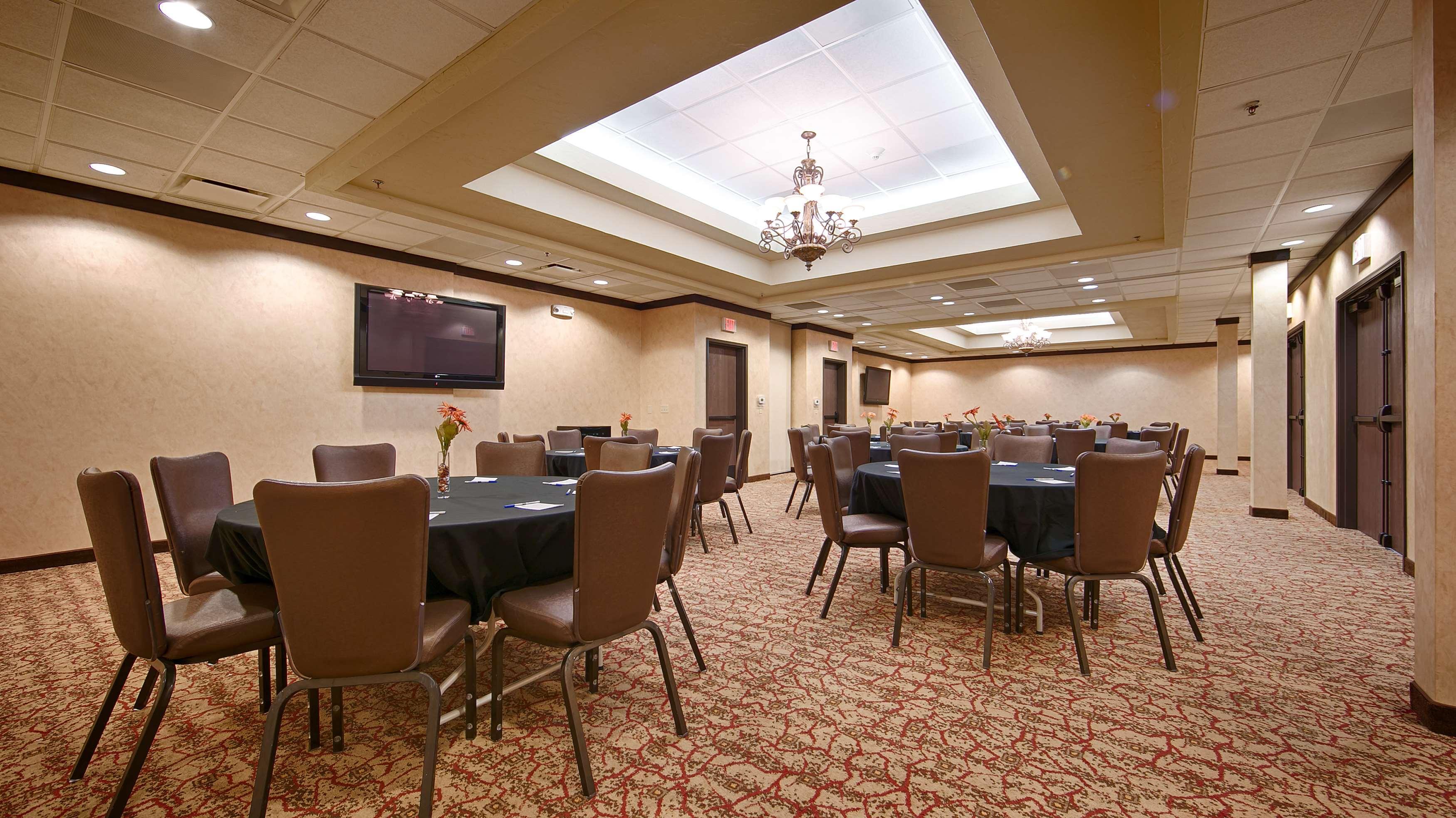 Best Western Plus Cimarron Hotel & Suites Stillwater Extérieur photo